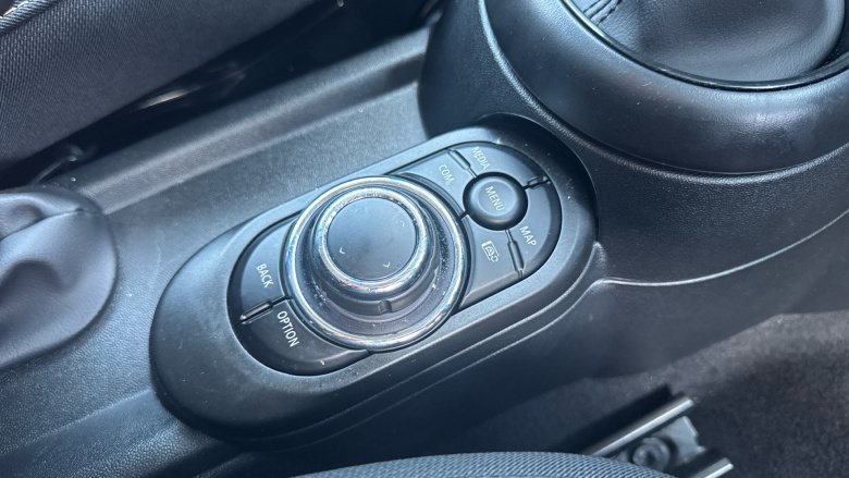 MINI Hatchback 1.5 Cooper Classic II 5dr Auto Petrol Hatchback